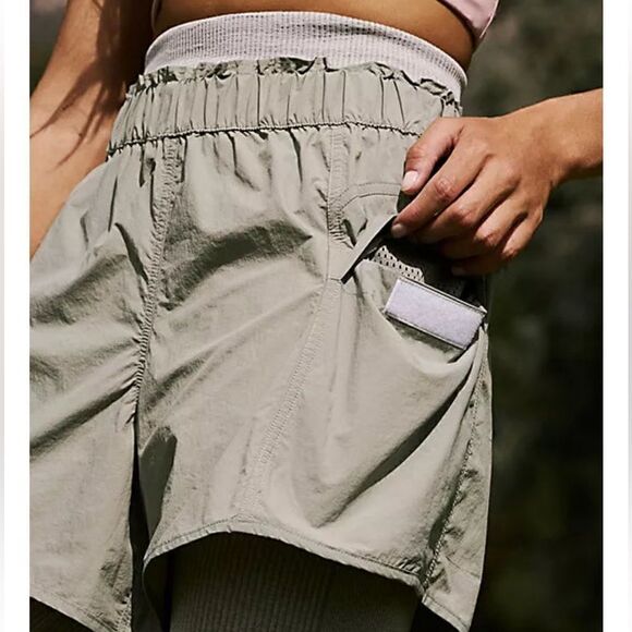 NWOT Free People Wild Short Olive Grey Olive S Water Repellent Lightweight Mid - Picture 4 of 11